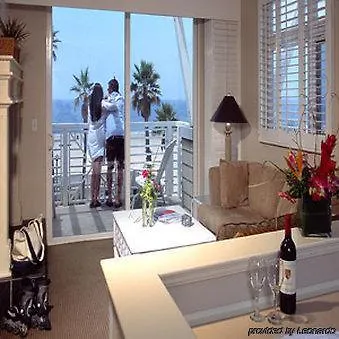 Beach House Hotel At Hermosa Beach