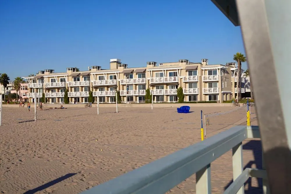 Beach House Hotel At Hermosa Beach