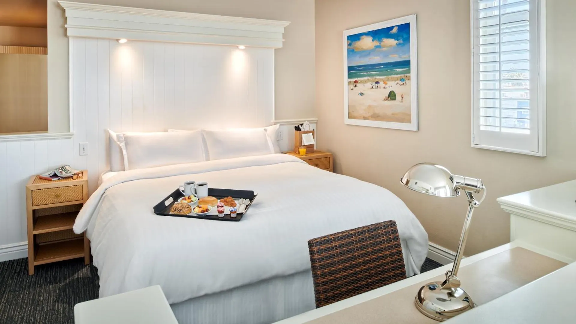 Beach House Hotel At Hermosa Beach